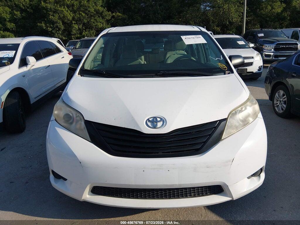 5TDKA3DC1BS007793 2011 TOYOTA SIENNA photo no. 11