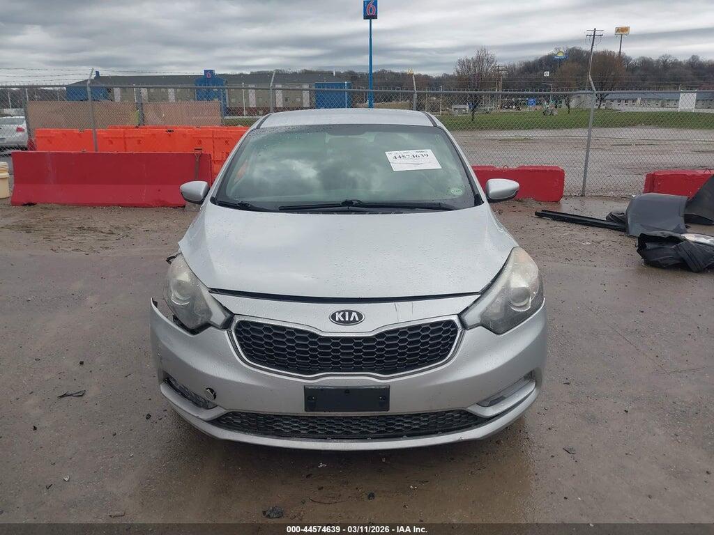 KNAFK4A6XG5445175 2016 KIA FORTE photo no. 12