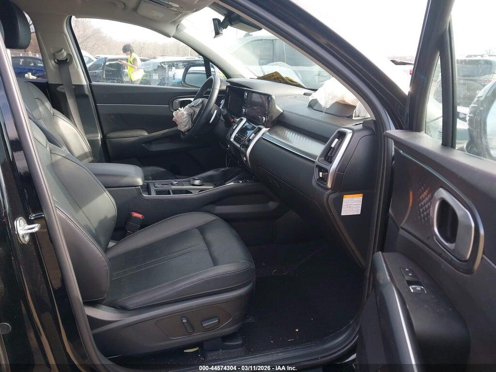 KNDRHDLG0P5173157 2023 KIA SORENTO HYBRID photo no. 5