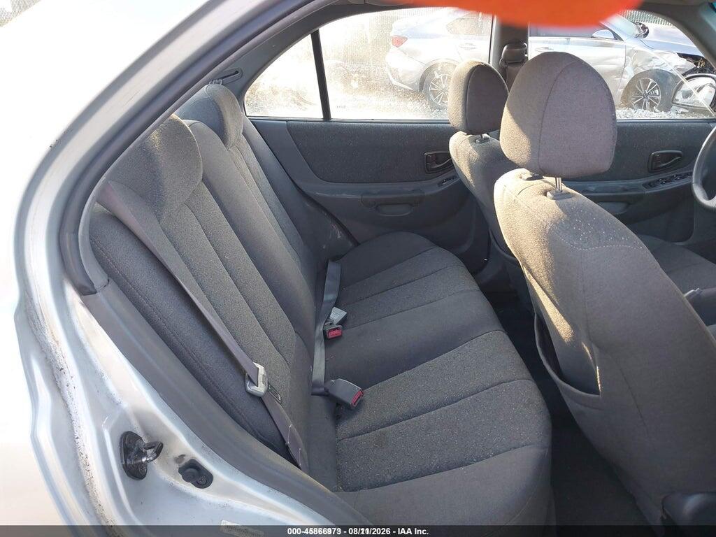 KMHCG45CX2U398537 2002 HYUNDAI ACCENT photo no. 8