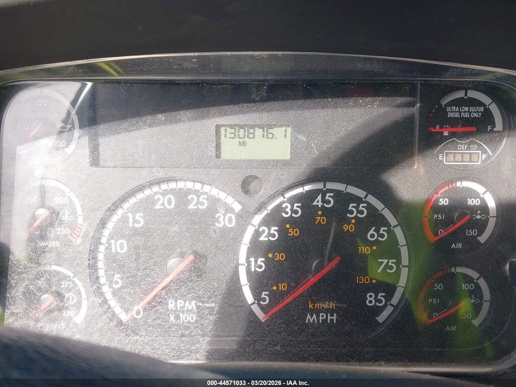1FVACXDT1DHBZ4447 2013 FREIGHTLINER M2 photo no. 5
