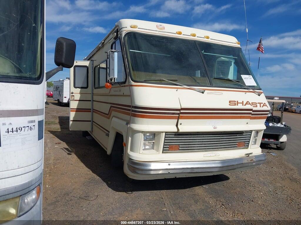 1GBKP37W4F3326993 1985 CHEVROLET SHASTA ROADMASTER 3300 photo no. 1