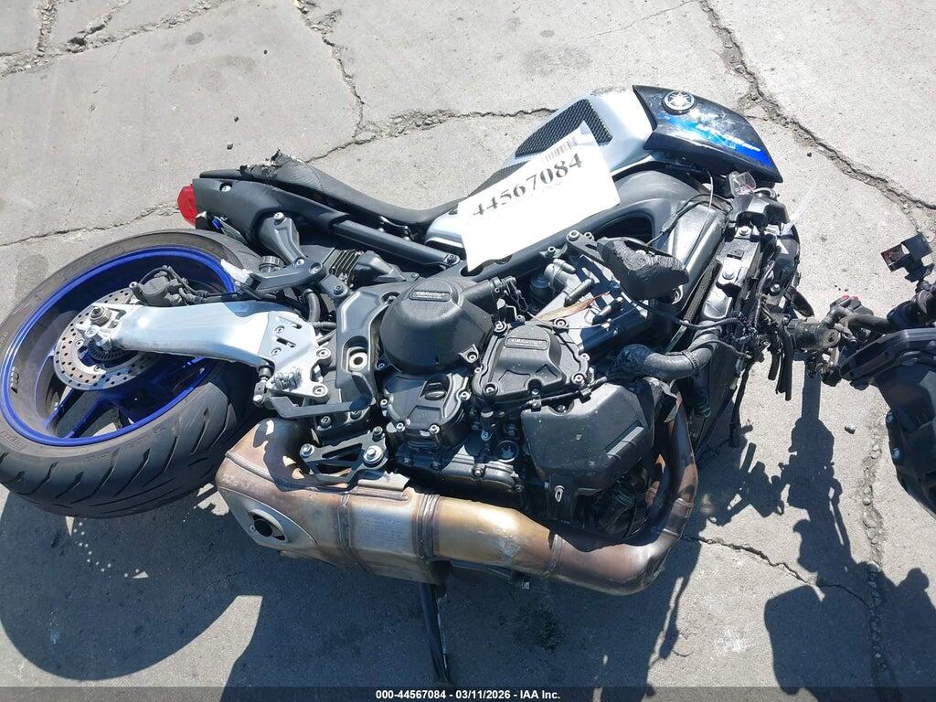 JYARN72Y7NA000417 2022 YAMAHA MT09 photo no. 5