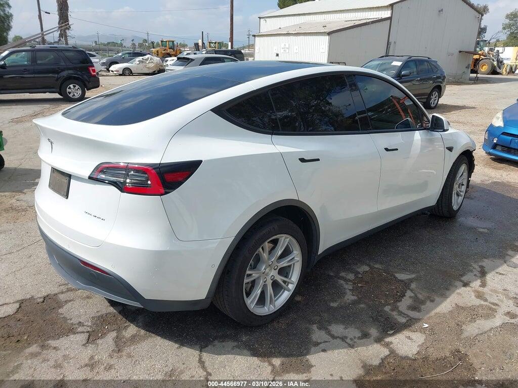 5YJYGDEE5MF096631 2021 TESLA MODEL Y photo no. 4