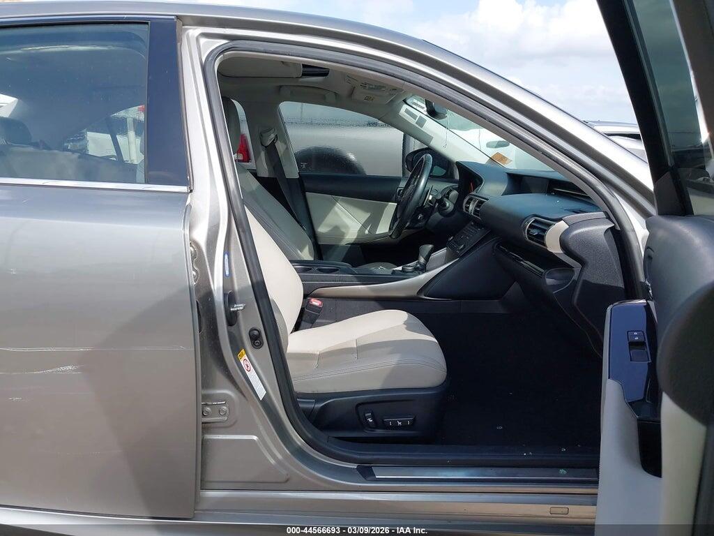 JTHBA1D24G5014437 2016 LEXUS IS 200T photo no. 5