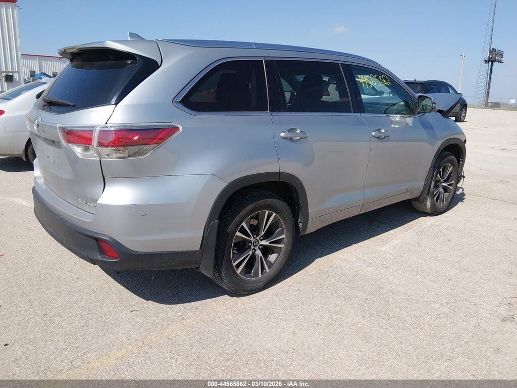 5TDJKRFH4GS318968 2016 TOYOTA HIGHLANDER photo no. 4