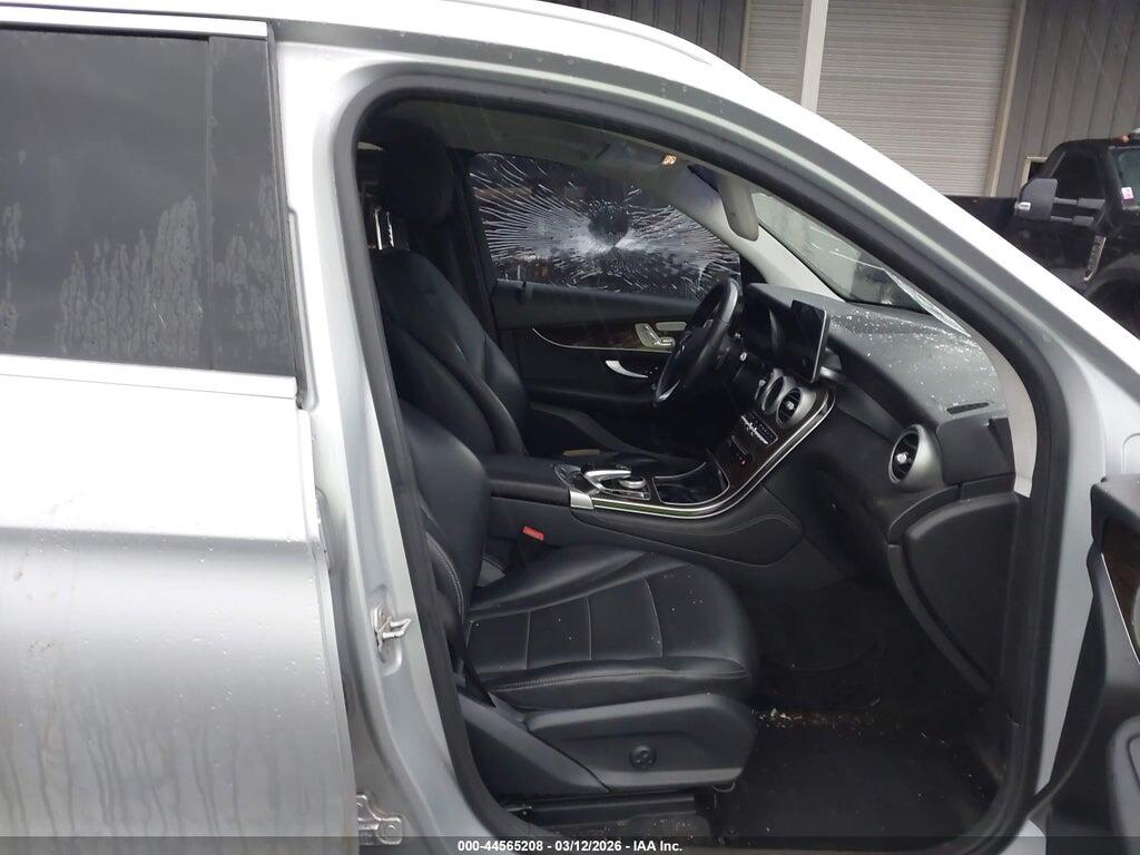 WDC0G4JB2GF007200 2016 MERCEDES-BENZ GLC 300 photo no. 5