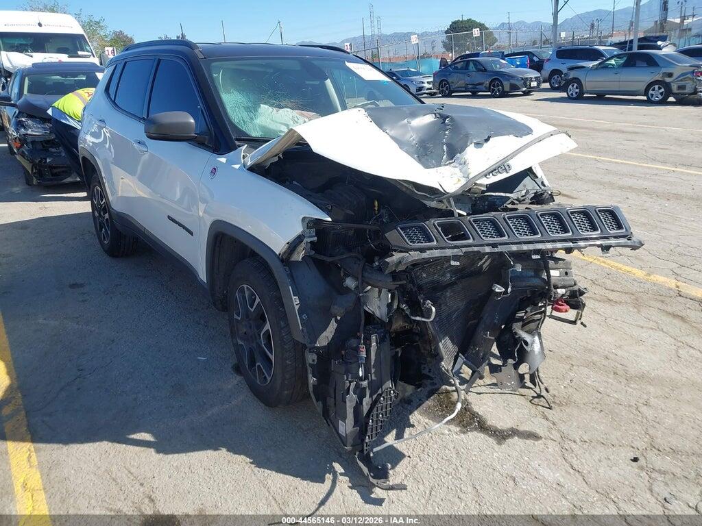 3C4NJDDB3KT668970 2019 JEEP COMPASS photo no. 1