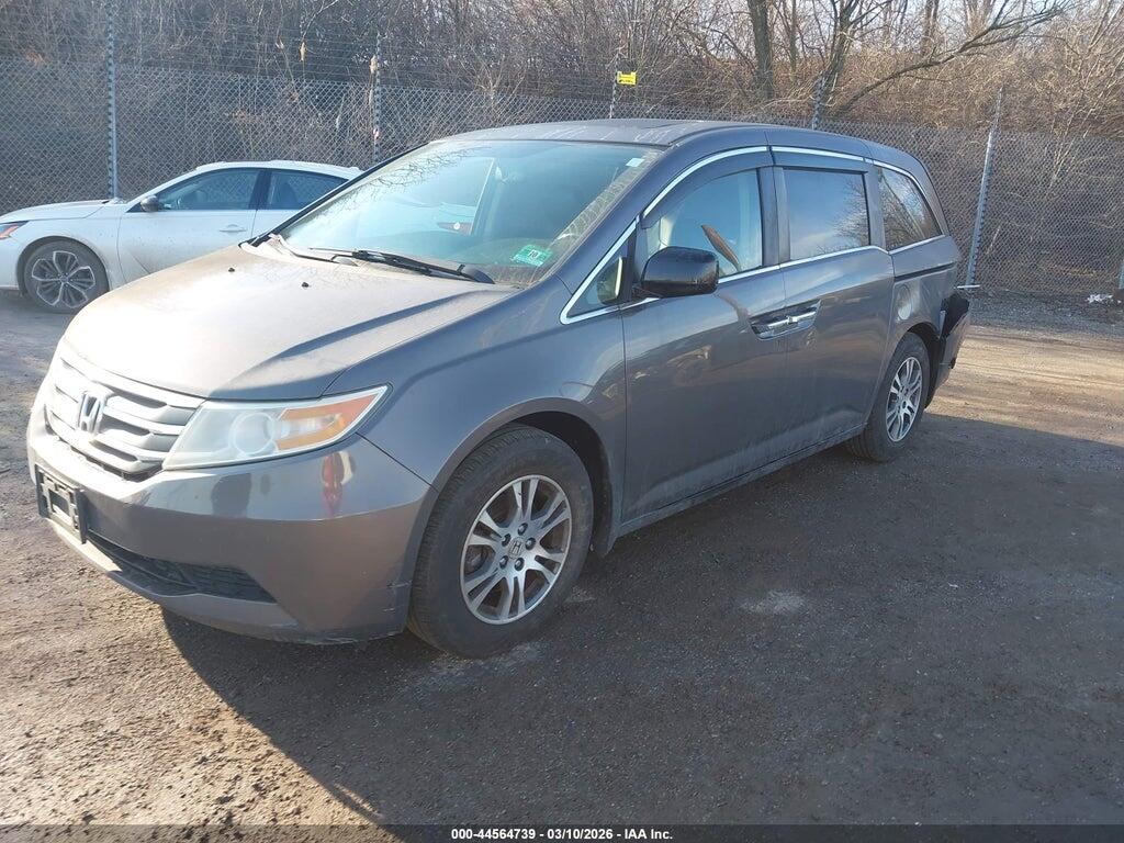 5FNRL5H64DB030226 2013 HONDA ODYSSEY photo no. 2