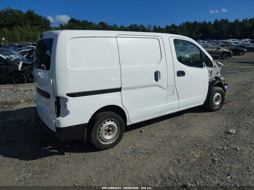 3N6CM0KN9FK697967 2015 NISSAN NV200 photo no. 4