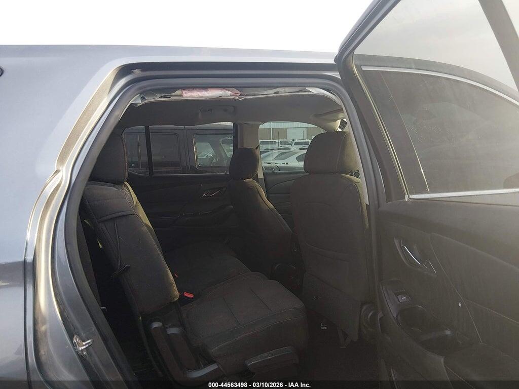 1GNERFKW0KJ137752 2019 CHEVROLET TRAVERSE photo no. 8