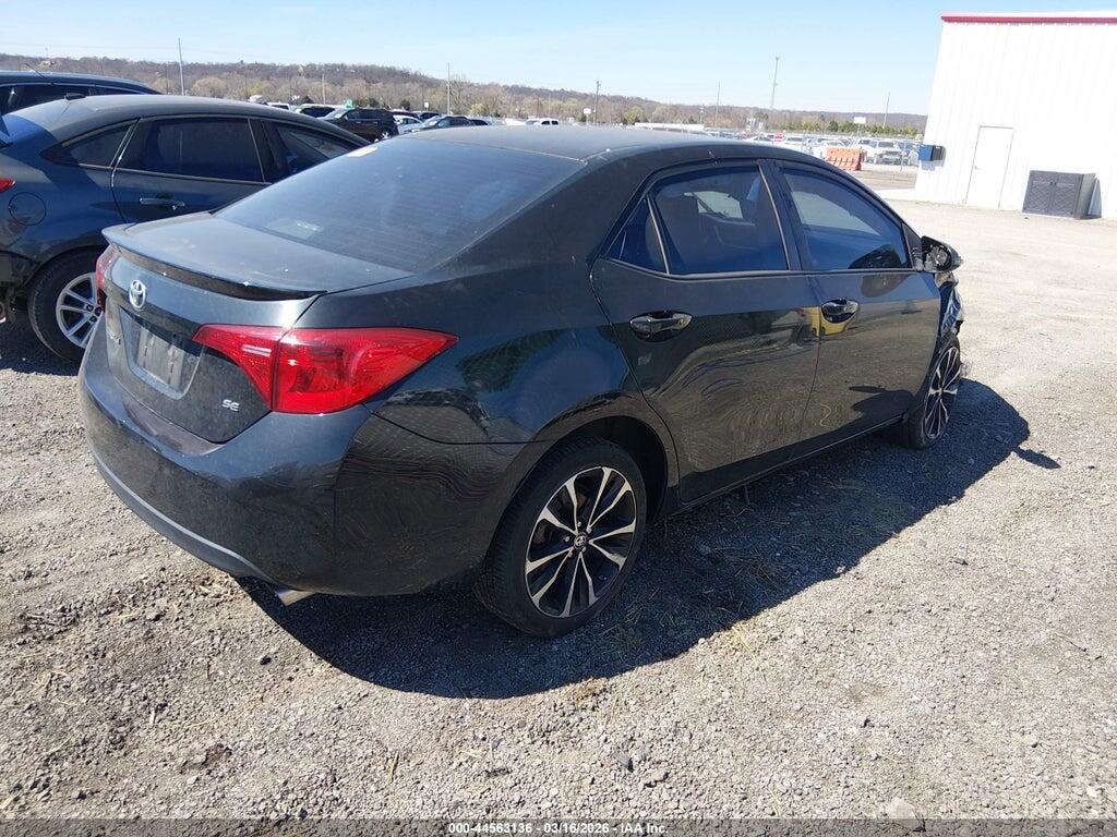 5YFBURHE1HP737064 2017 TOYOTA COROLLA photo no. 4