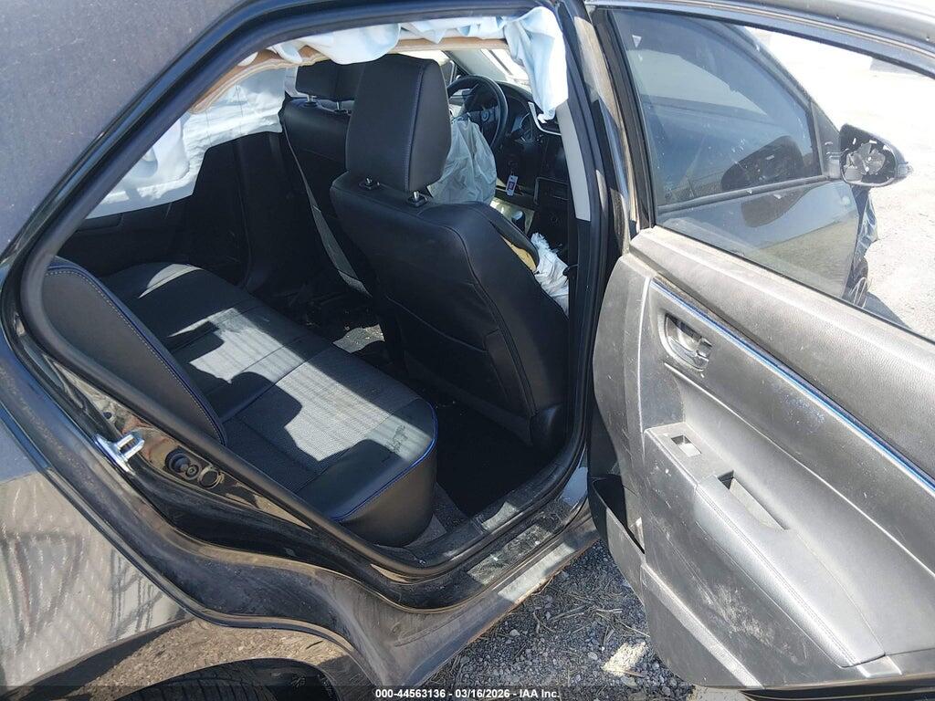 5YFBURHE1HP737064 2017 TOYOTA COROLLA photo no. 8