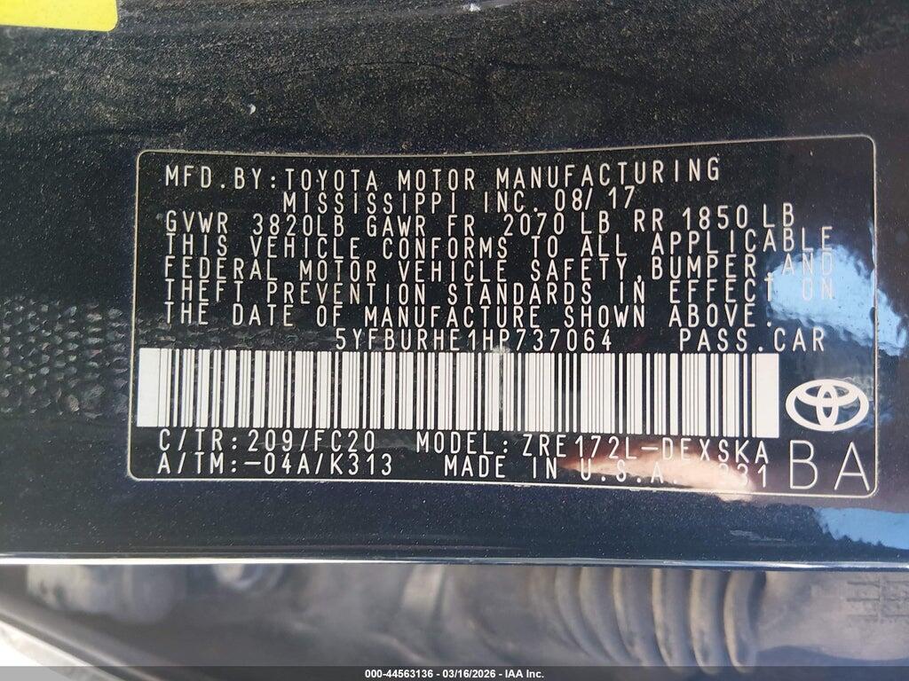 5YFBURHE1HP737064 2017 TOYOTA COROLLA photo no. 9