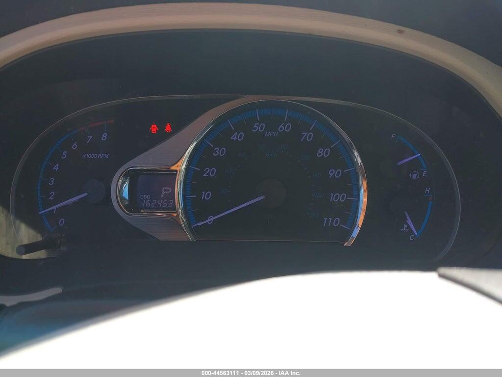 5TDYK3DC1BS100188 2011 TOYOTA SIENNA photo no. 7