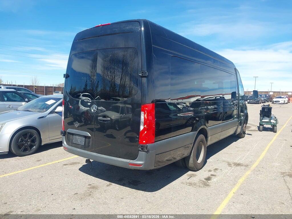 WDAPF4CE7KP186788 2019 MERCEDES-BENZ SPRINTER 3500XD photo no. 4