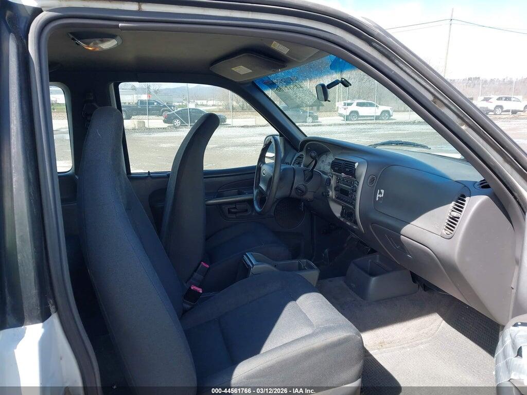 1FMYU70E12UC03983 2002 FORD EXPLORER SPORT photo no. 5