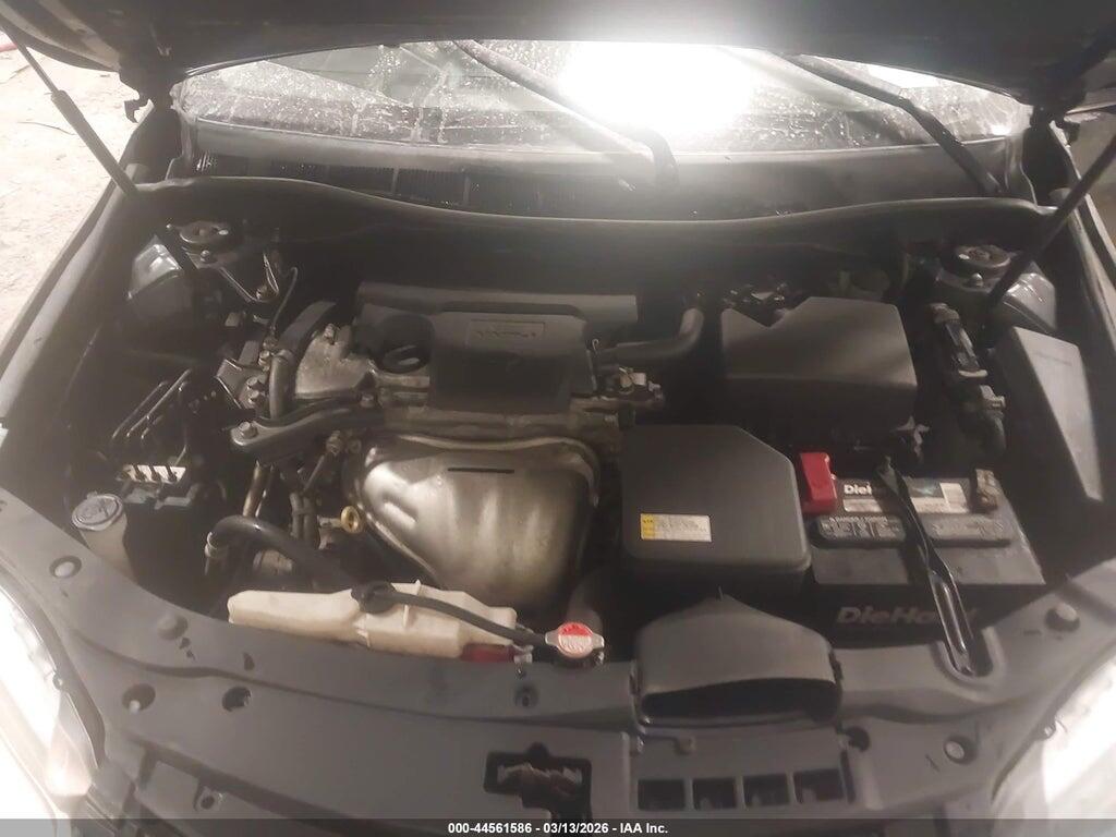 4T1BF1FK2GU173393 2016 TOYOTA CAMRY photo no. 10