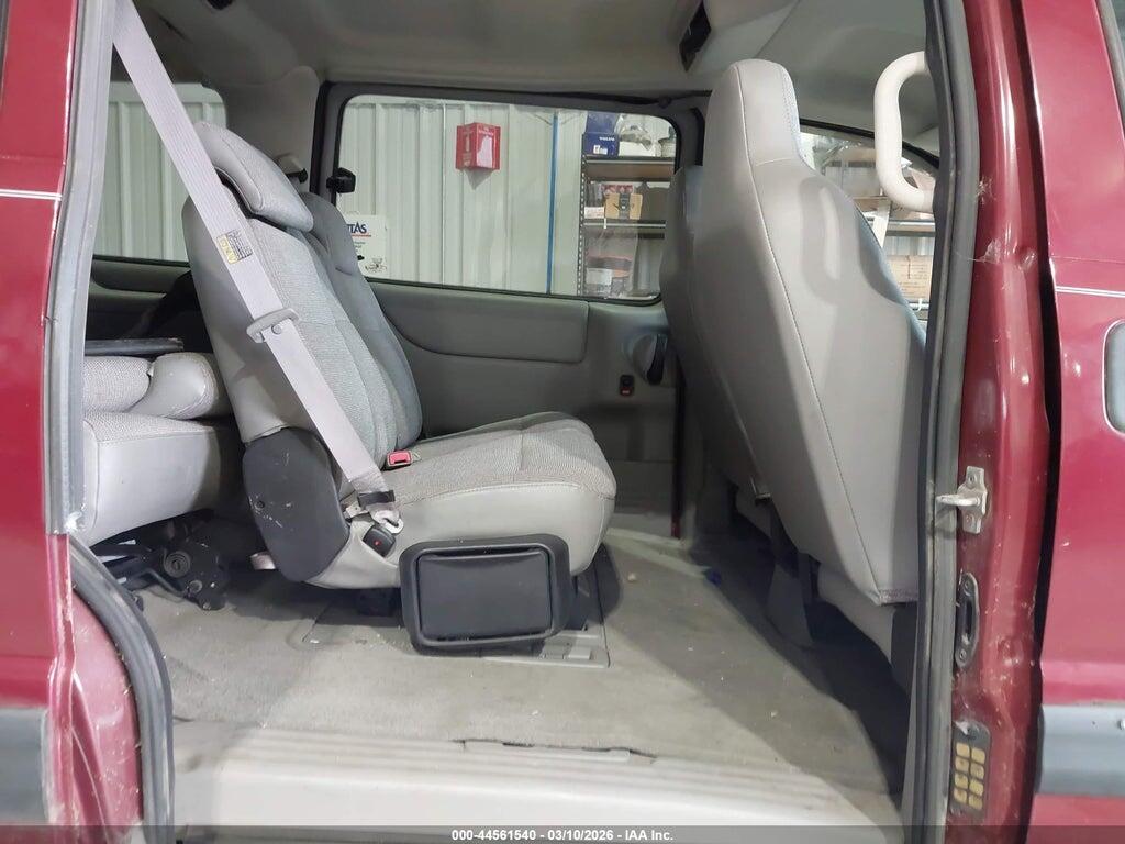 1GNDV03E65D135971 2005 CHEVROLET VENTURE photo no. 8