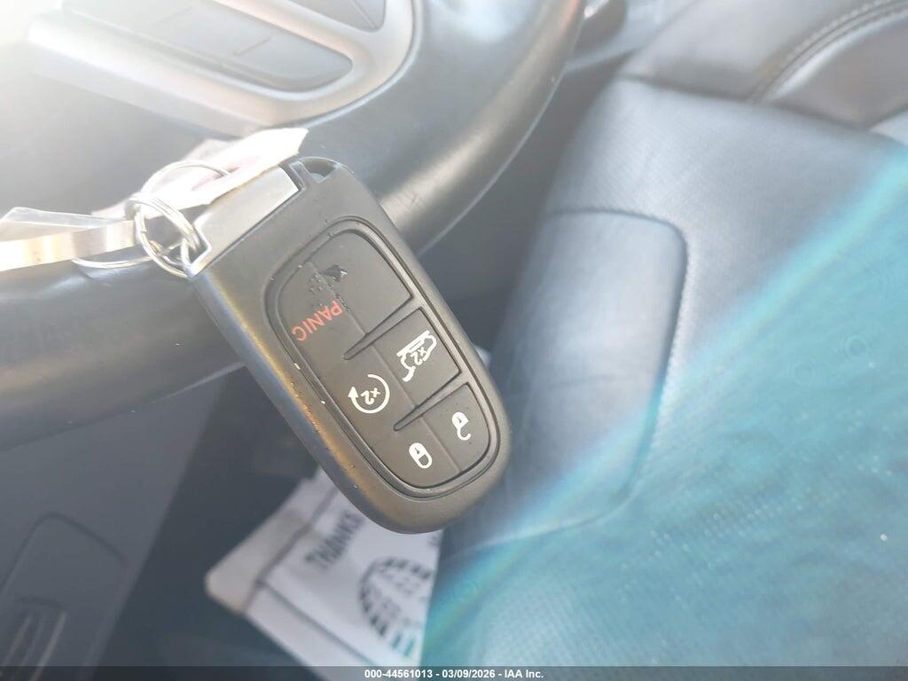 1C4PJMDNXLD543281 2020 JEEP CHEROKEE photo no. 11