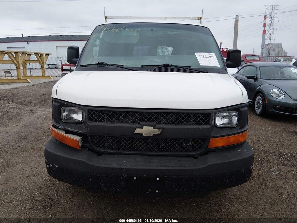 1GCWGFFAXC1147000 2012 CHEVROLET EXPRESS 2500 photo no. 12