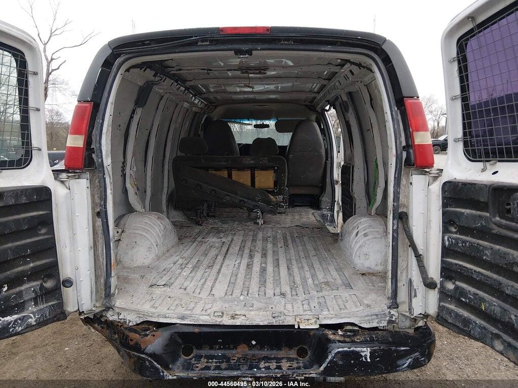 1GCWGFFAXC1147000 2012 CHEVROLET EXPRESS 2500 photo no. 8
