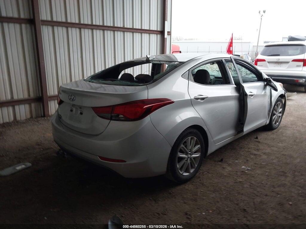 5NPDH4AE7GH662375 2016 HYUNDAI ELANTRA photo no. 4