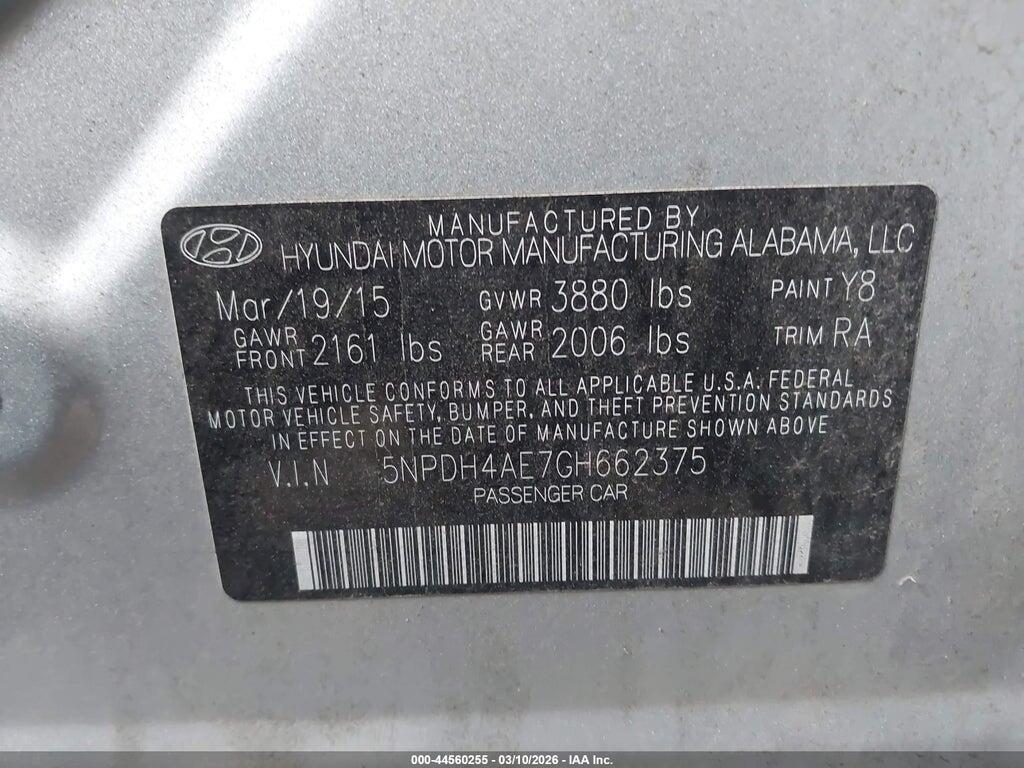 5NPDH4AE7GH662375 2016 HYUNDAI ELANTRA photo no. 9