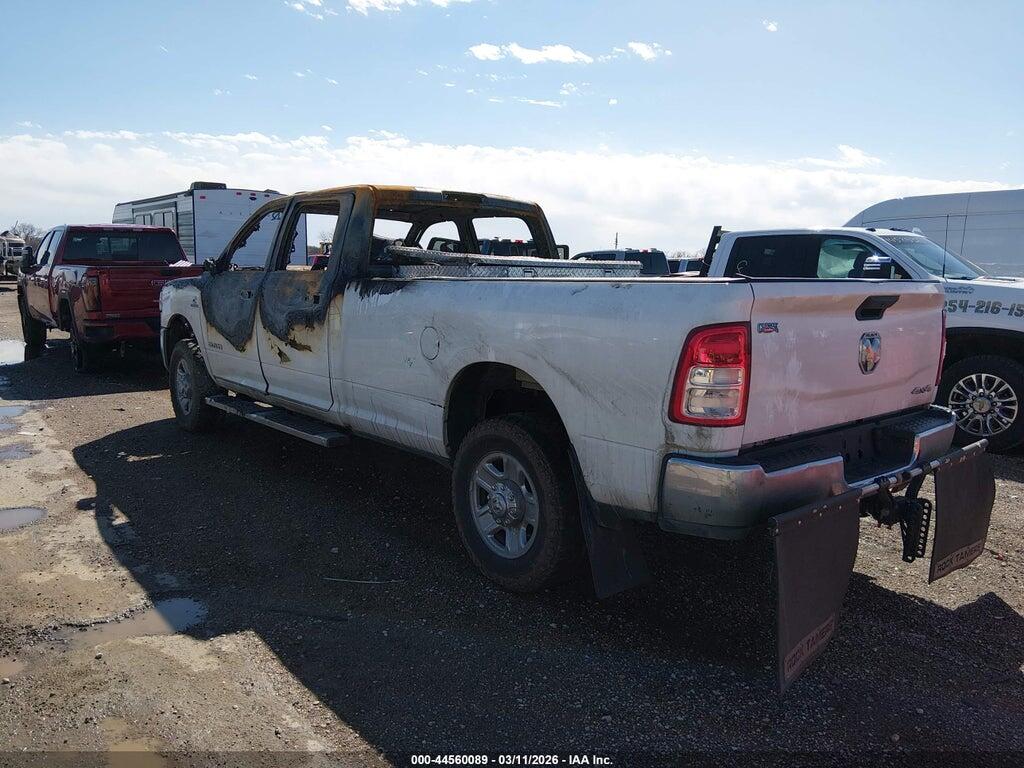 3C63R3GL5MG566541 2021 RAM 3500 photo no. 3