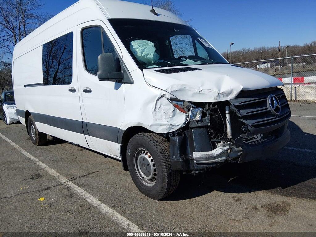 W1W4ECHY3MT073919 2021 MERCEDES-BENZ SPRINTER 2500 photo no. 1