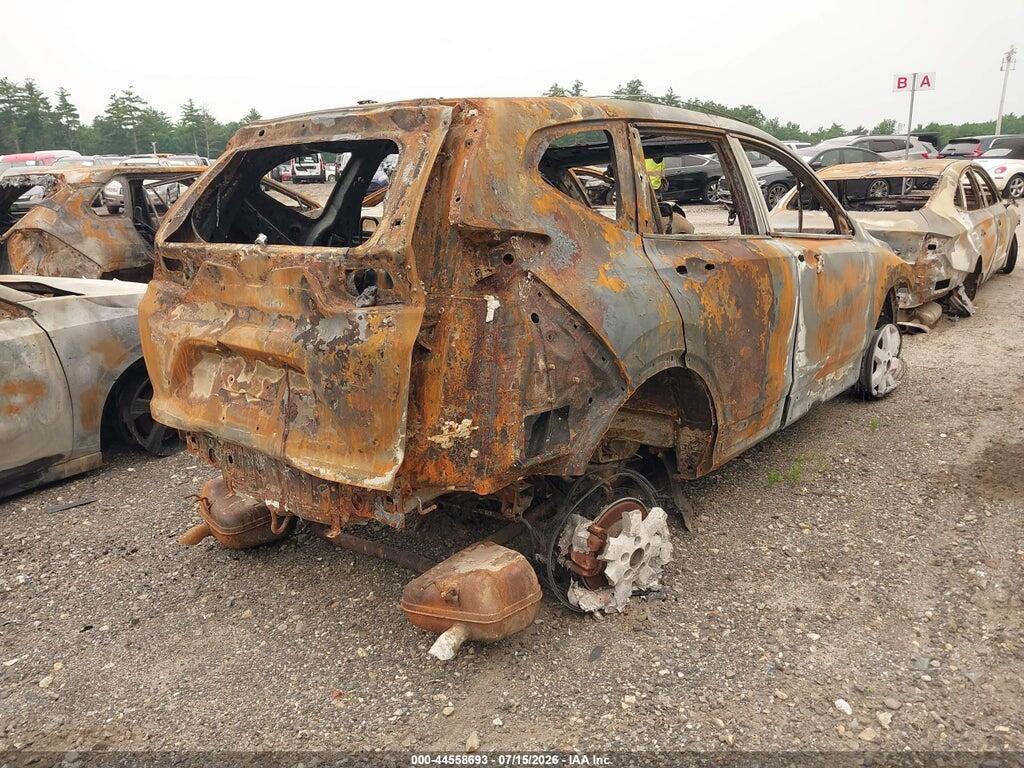 7FARW2H58JE005228 2018 HONDA CR-V photo no. 4