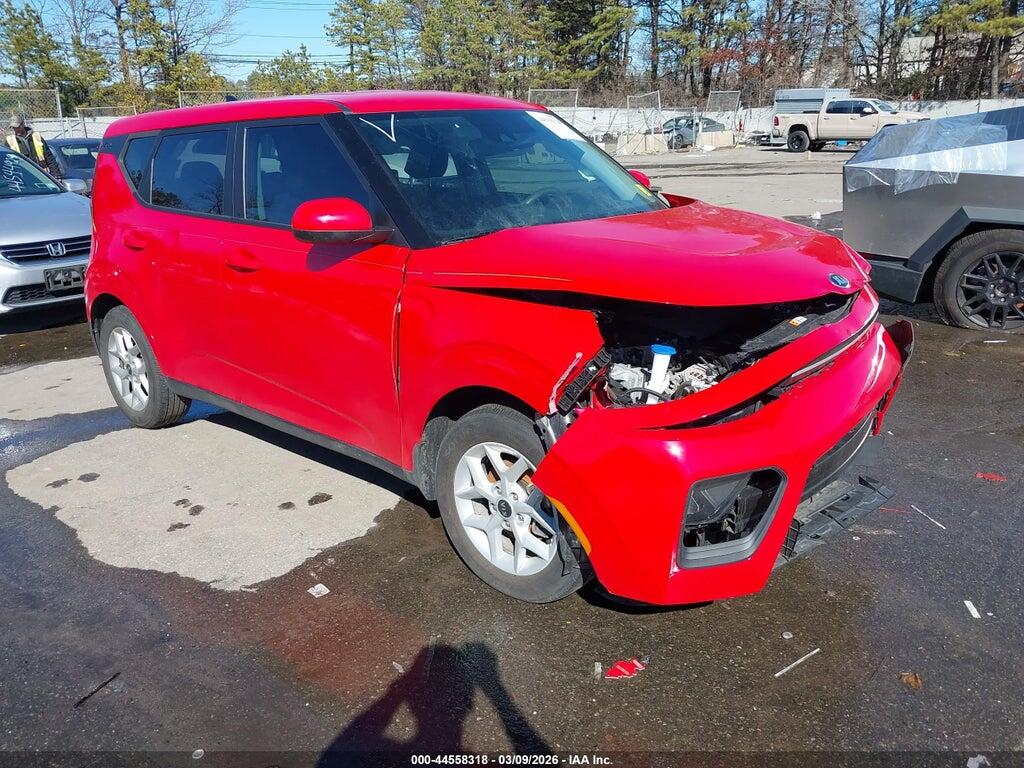 KNDJ23AUXM7140118 2021 KIA SOUL photo no. 1