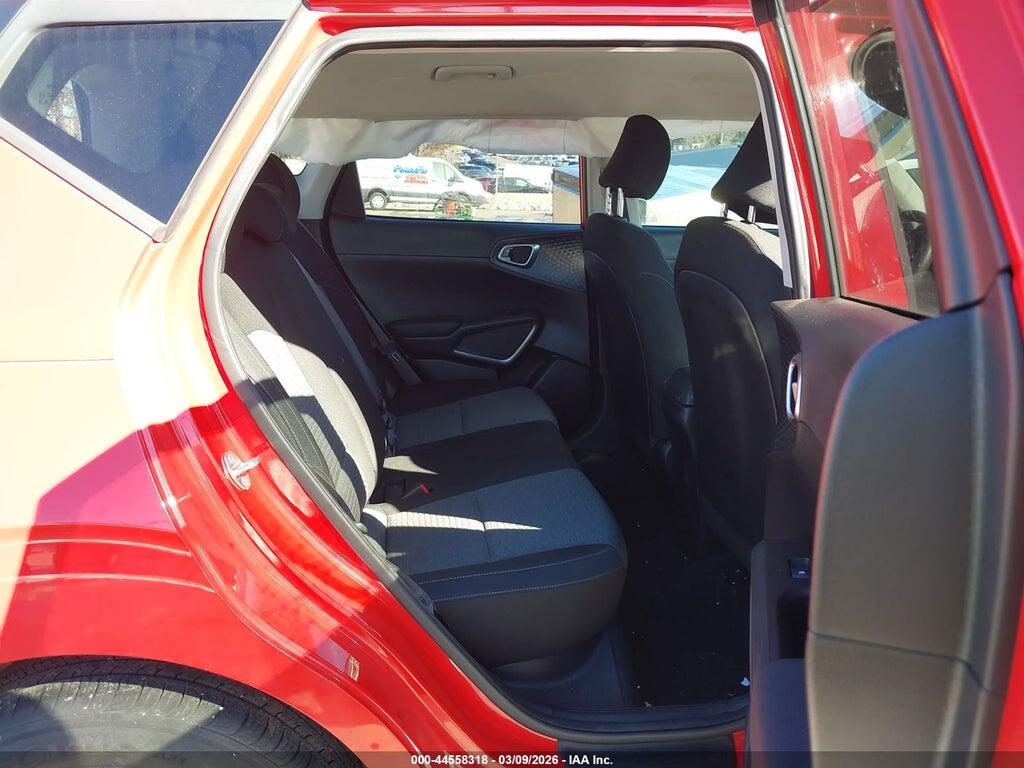 KNDJ23AUXM7140118 2021 KIA SOUL photo no. 8