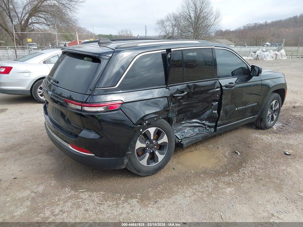 1C4RJYB60PC648953 2023 JEEP GRAND CHEROKEE 4XE photo no. 4