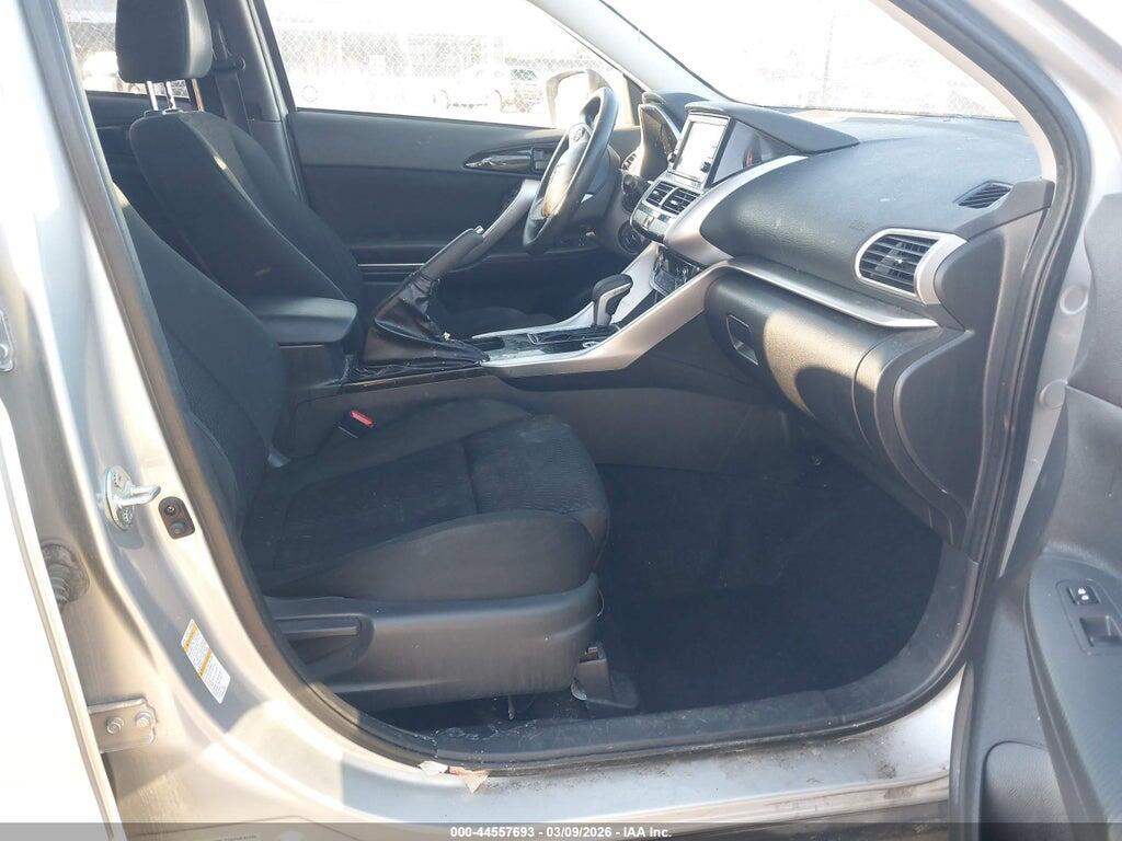 JA4AT3AA9KZ040266 2019 MITSUBISHI ECLIPSE CROSS photo no. 5