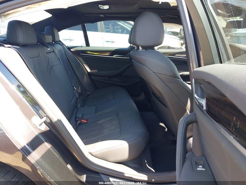 WBA53BH07PCN18724 2023 BMW 530 photo no. 8
