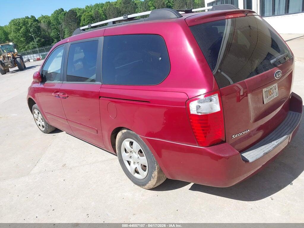 KNDMB233486231196 2008 KIA SEDONA photo no. 3