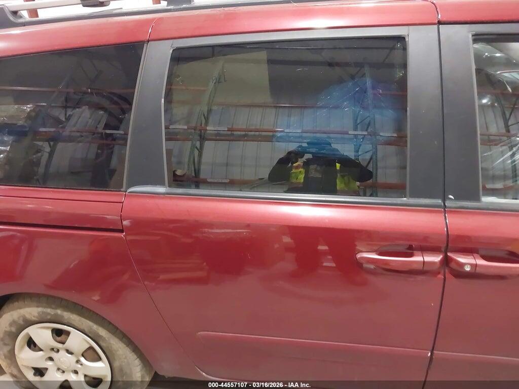 KNDMB233486231196 2008 KIA SEDONA photo no. 8