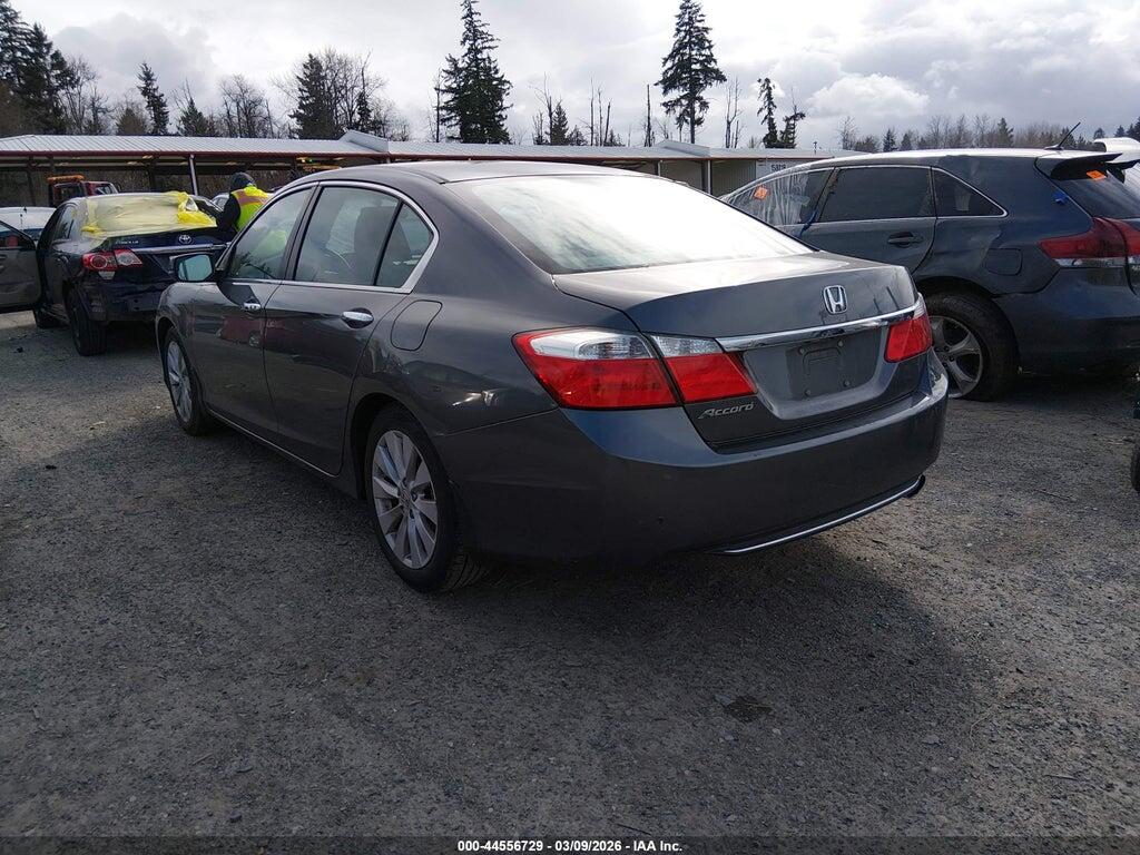 1HGCR2F7XFA036575 2015 HONDA ACCORD photo no. 3