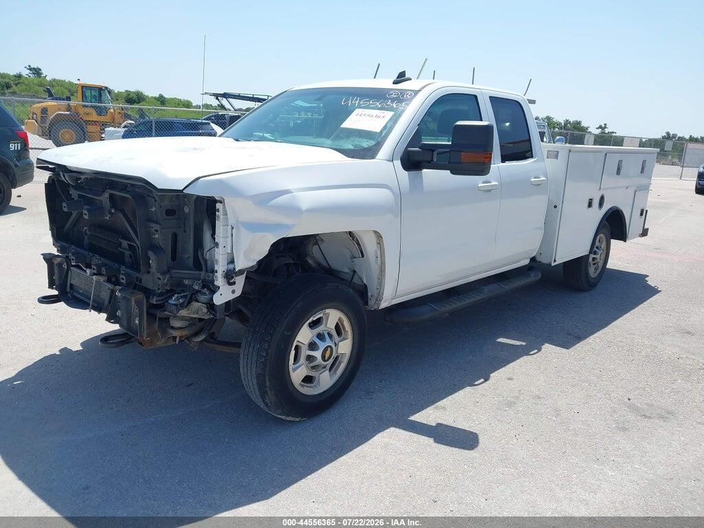 2GB2CSEG9K1204082 2019 CHEVROLET SILVERADO 2500HD photo no. 2
