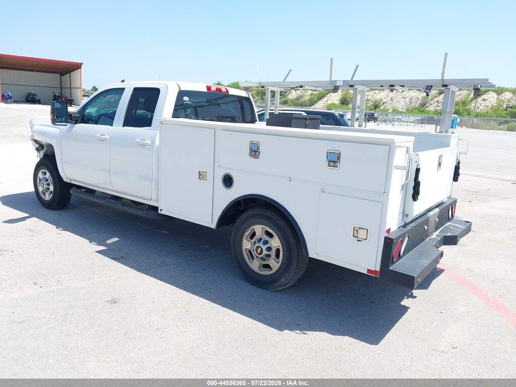 2GB2CSEG9K1204082 2019 CHEVROLET SILVERADO 2500HD photo no. 3