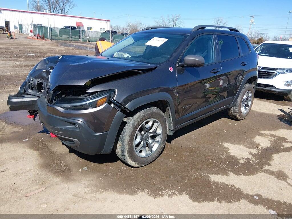 1C4PJMBX2KD369189 2019 JEEP CHEROKEE photo no. 2