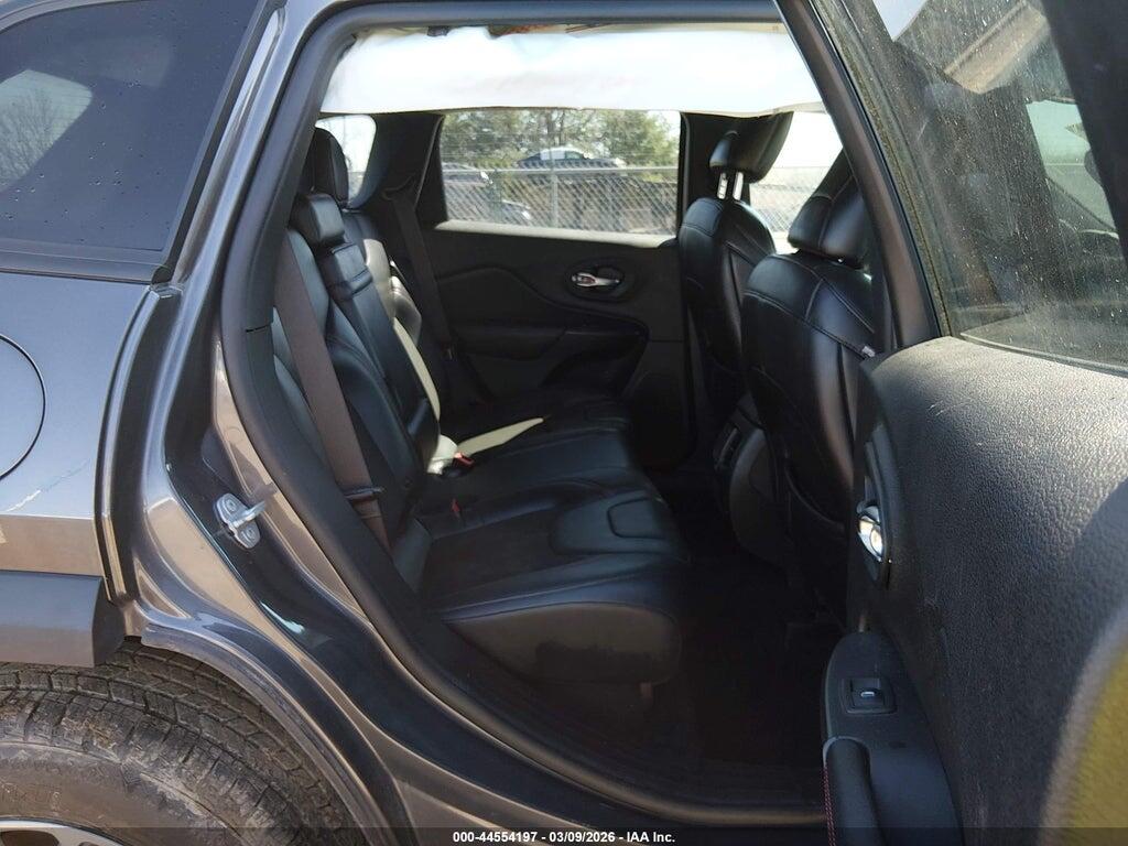 1C4PJMBX2KD369189 2019 JEEP CHEROKEE photo no. 8