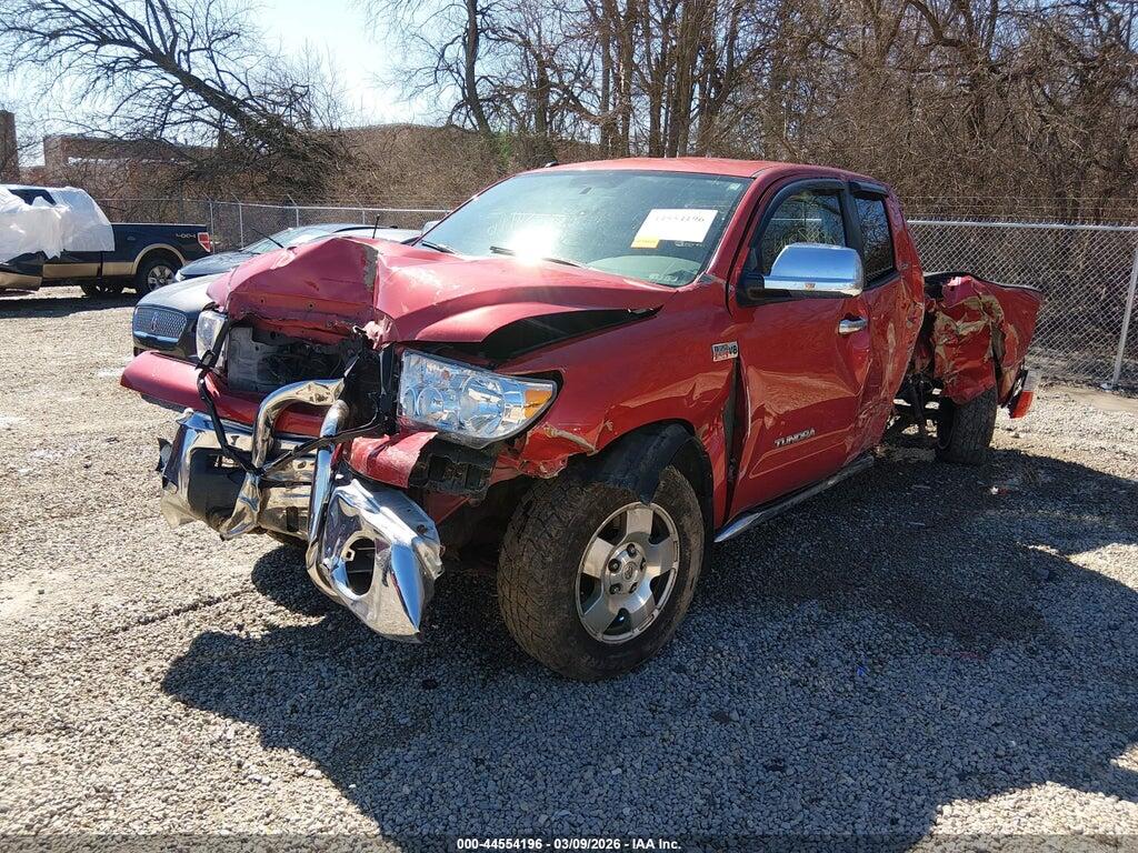 5TFUW5F13BX194983 2011 TOYOTA TUNDRA photo no. 2