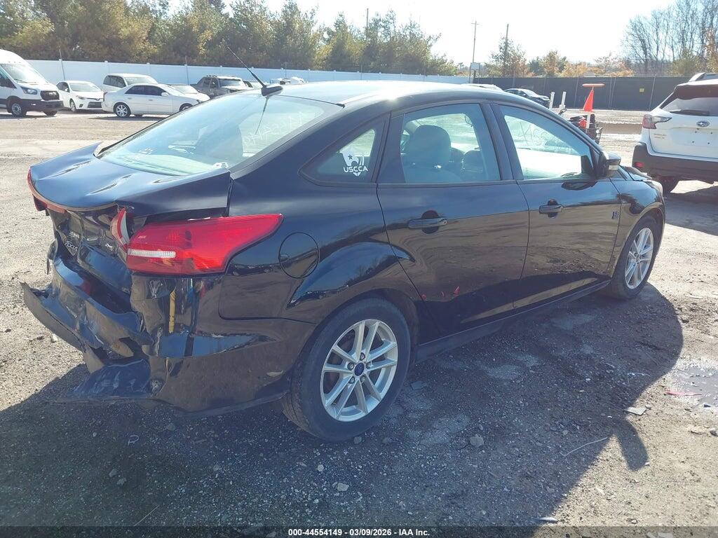 1FADP3F27HL322433 2017 FORD FOCUS photo no. 4