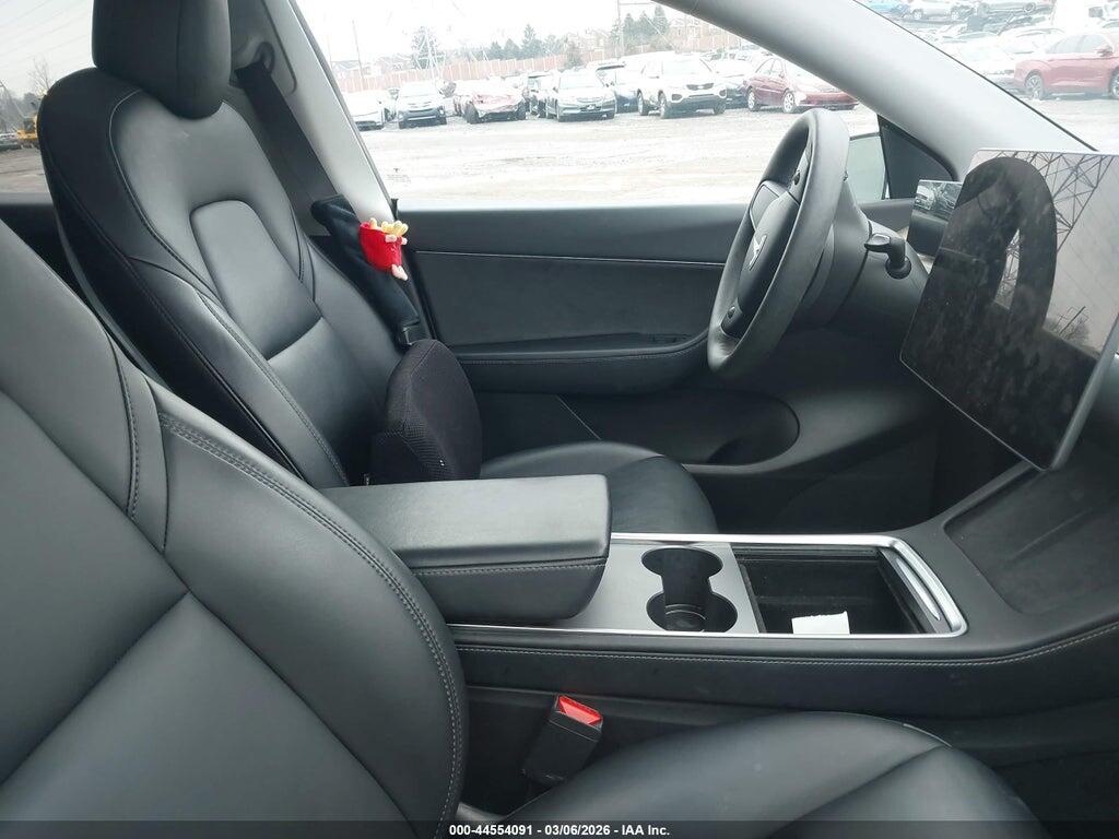 5YJYGDEE9MF264366 2021 TESLA MODEL Y photo no. 5