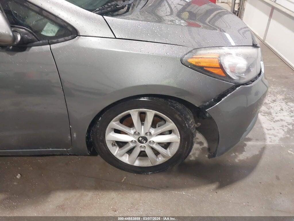 KNAFX4A69G5607766 2016 KIA FORTE photo no. 12