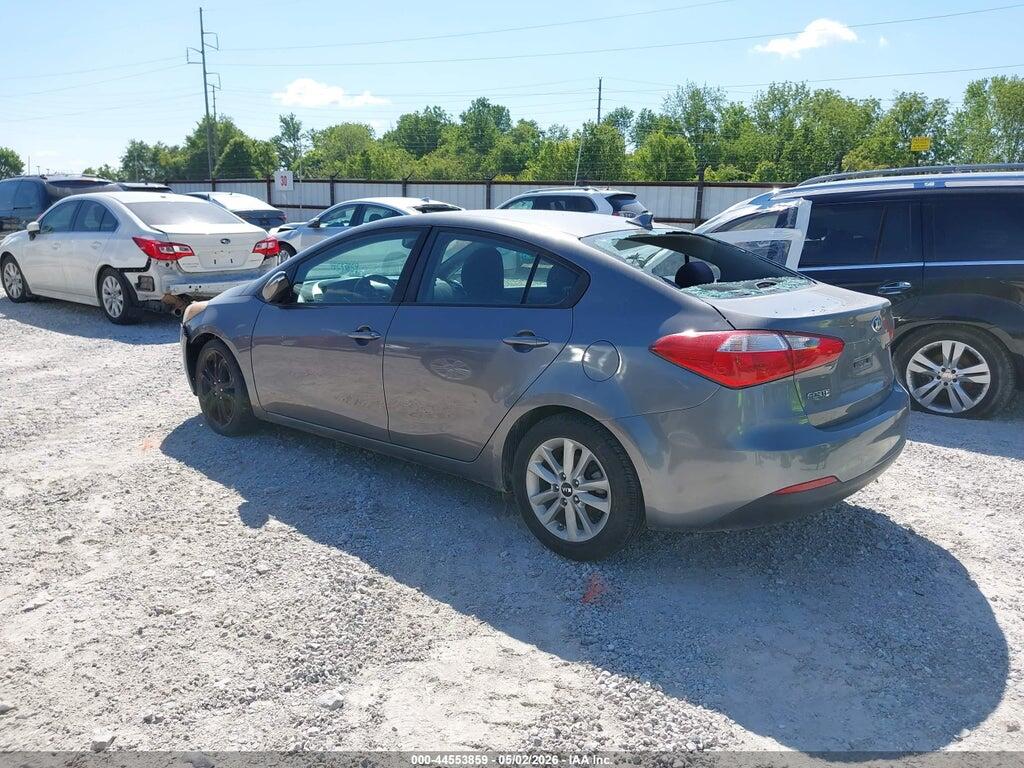 KNAFX4A69G5607766 2016 KIA FORTE photo no. 3