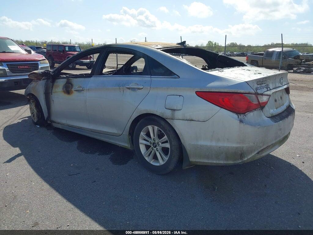 5NPEB4AC8DH749962 2013 HYUNDAI SONATA photo no. 3