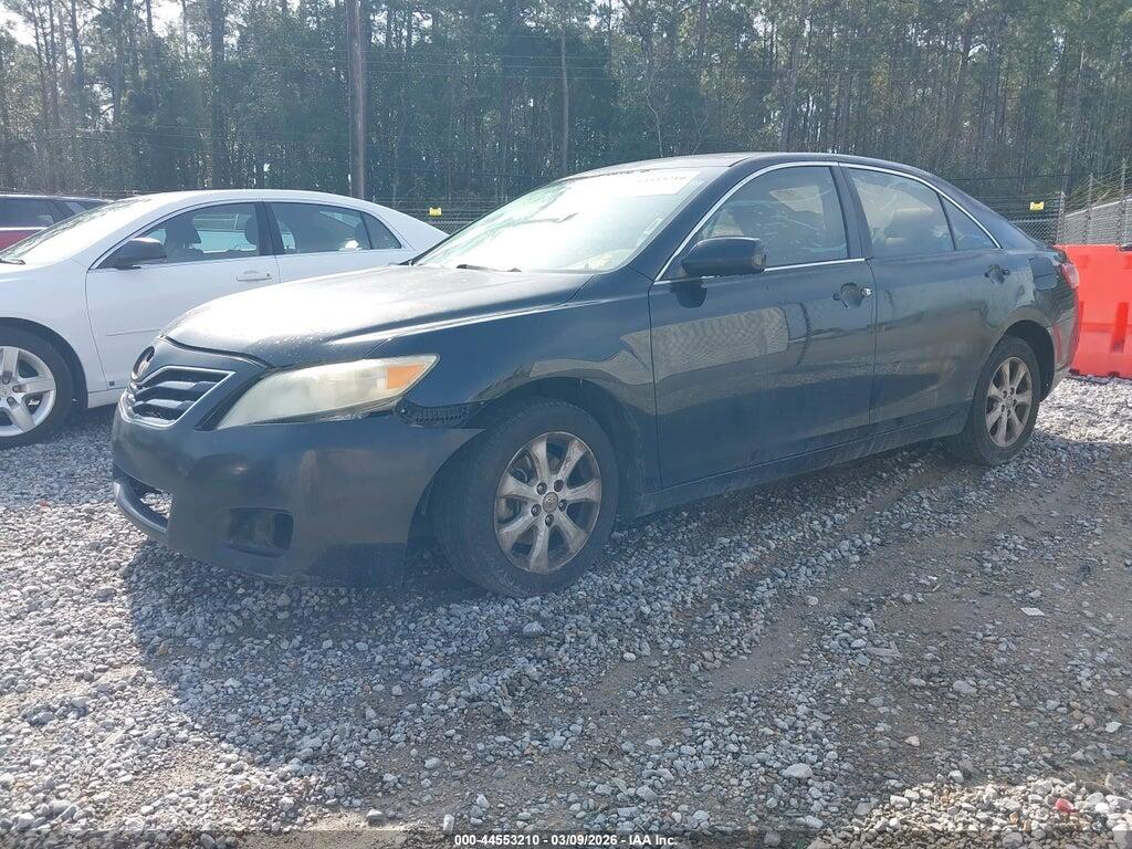 4T1BF3EK7AU112495 2010 TOYOTA CAMRY photo no. 2